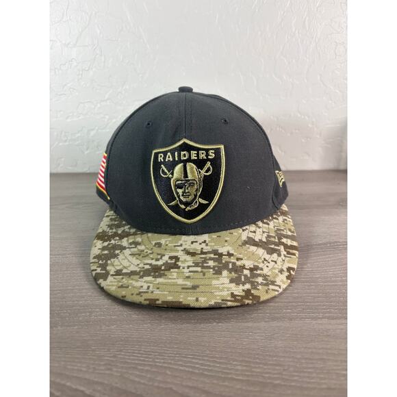 Las Vegas Raiders NFL Salute to Service Camo New Era Hat Men's Size 7 1/2- EUC - Picture 1 of 6